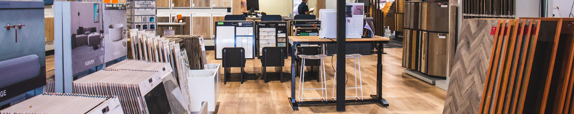 Hucker Floor Coverings Showroom (4)